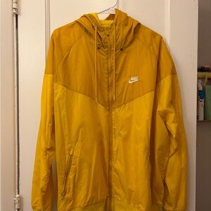 Nike Men's Vibrant Yellow Windbreaker